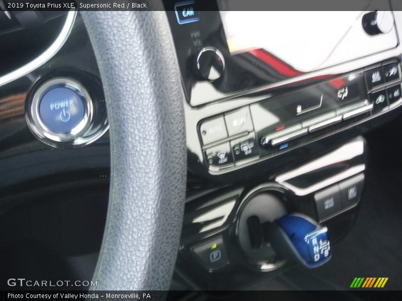 Supersonic Red / Black 2019 Toyota Prius XLE