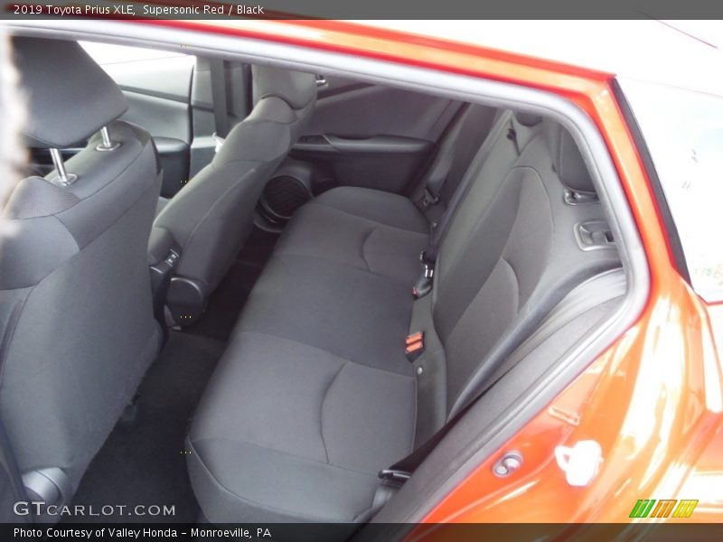 Supersonic Red / Black 2019 Toyota Prius XLE