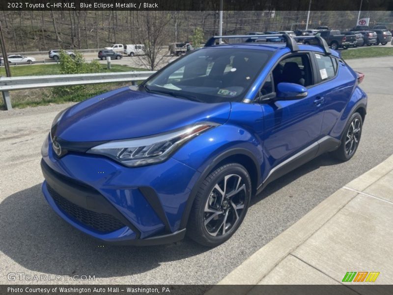 Front 3/4 View of 2022 C-HR XLE