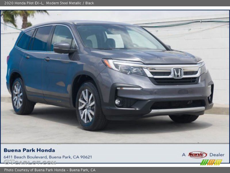 Modern Steel Metallic / Black 2020 Honda Pilot EX-L