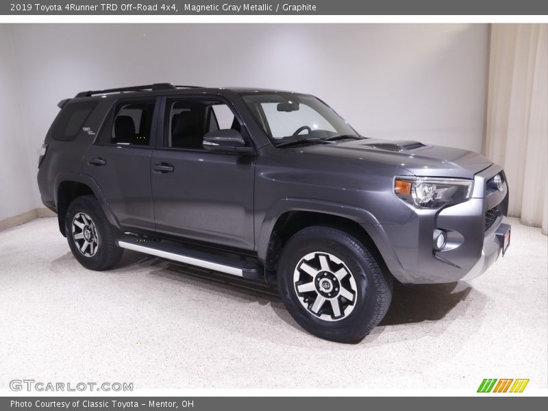 Magnetic Gray Metallic / Graphite 2019 Toyota 4Runner TRD Off-Road 4x4