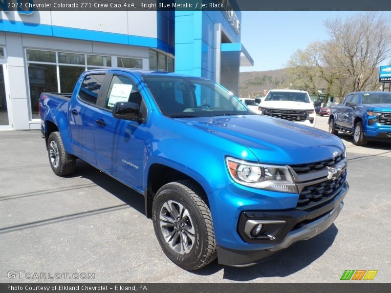 Front 3/4 View of 2022 Colorado Z71 Crew Cab 4x4