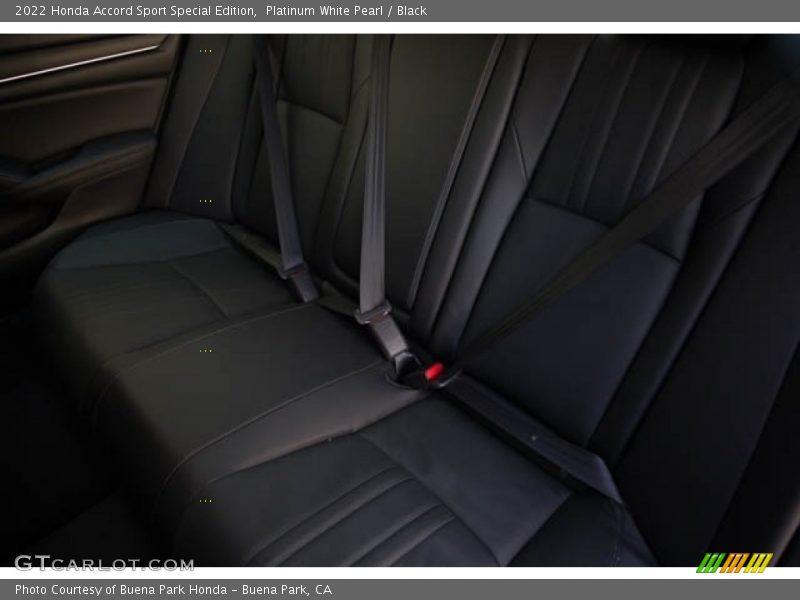 Platinum White Pearl / Black 2022 Honda Accord Sport Special Edition