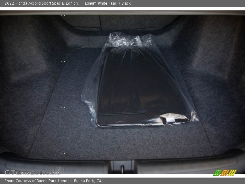 Platinum White Pearl / Black 2022 Honda Accord Sport Special Edition
