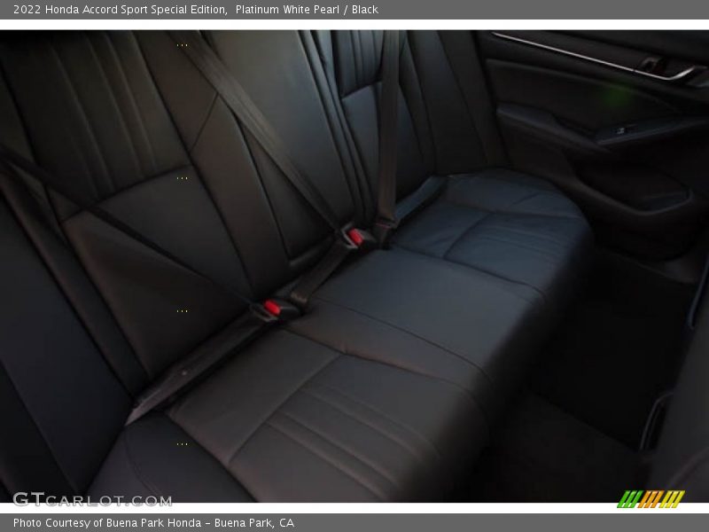 Platinum White Pearl / Black 2022 Honda Accord Sport Special Edition
