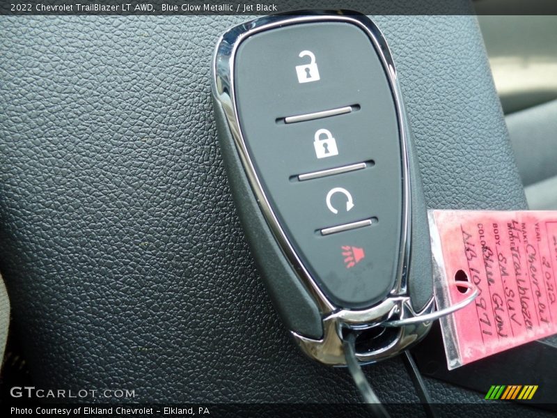 Blue Glow Metallic / Jet Black 2022 Chevrolet TrailBlazer LT AWD