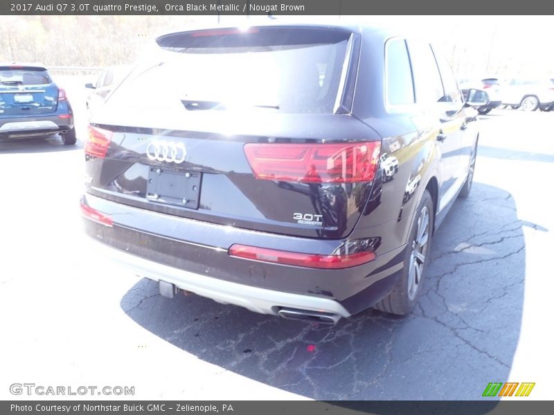 Orca Black Metallic / Nougat Brown 2017 Audi Q7 3.0T quattro Prestige