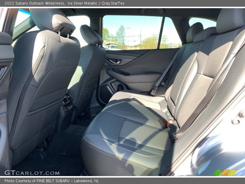 Ice Silver Metallic / Gray StarTex 2022 Subaru Outback Wilderness