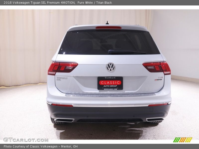 Pure White / Titan Black 2018 Volkswagen Tiguan SEL Premium 4MOTION