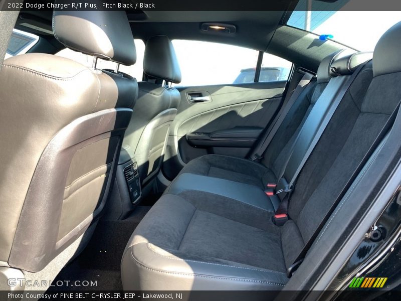 Pitch Black / Black 2022 Dodge Charger R/T Plus