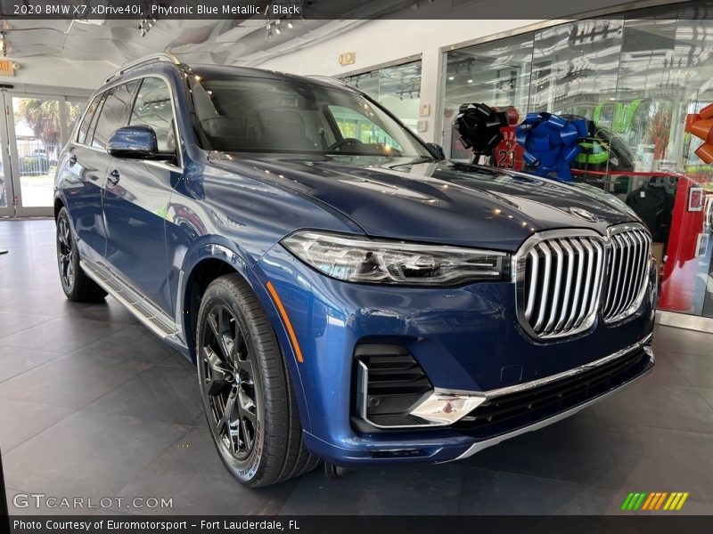 Phytonic Blue Metallic / Black 2020 BMW X7 xDrive40i