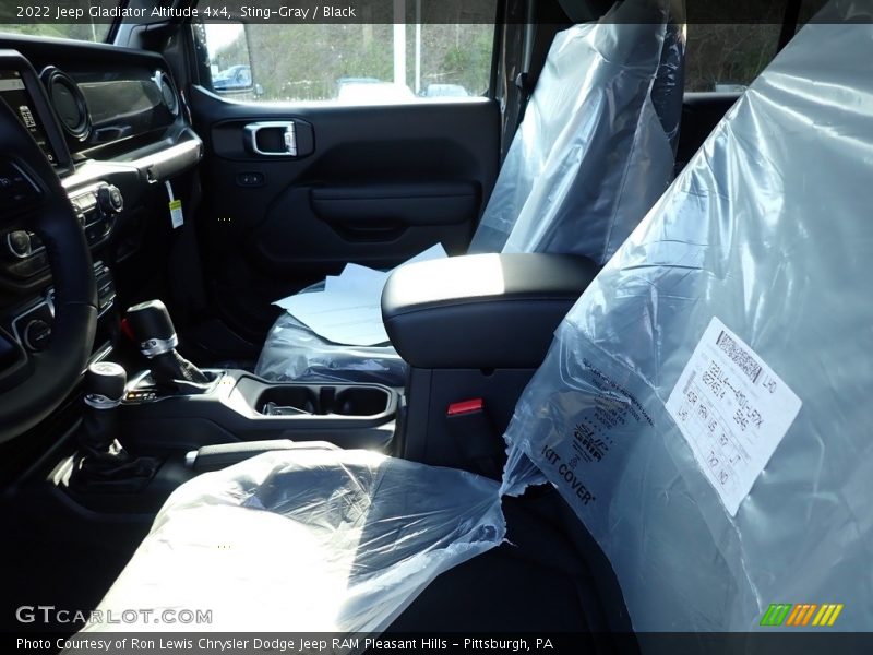 Sting-Gray / Black 2022 Jeep Gladiator Altitude 4x4