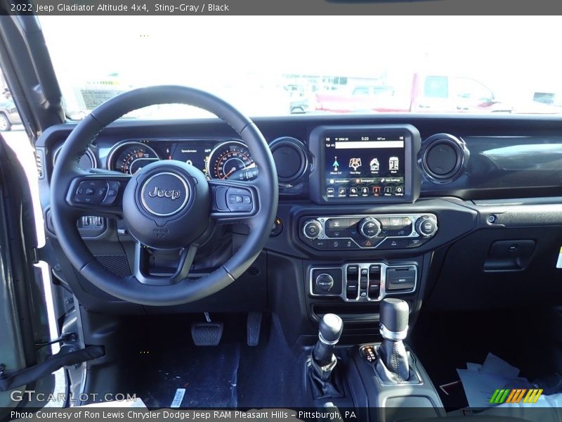 Sting-Gray / Black 2022 Jeep Gladiator Altitude 4x4