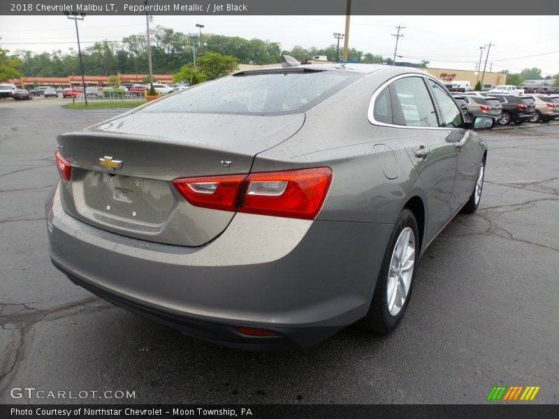 Pepperdust Metallic / Jet Black 2018 Chevrolet Malibu LT