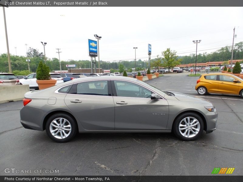 Pepperdust Metallic / Jet Black 2018 Chevrolet Malibu LT