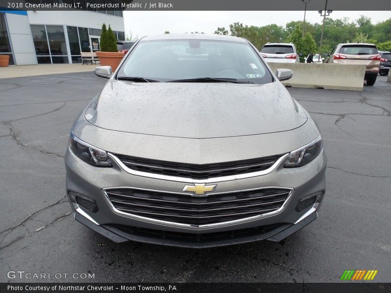 Pepperdust Metallic / Jet Black 2018 Chevrolet Malibu LT