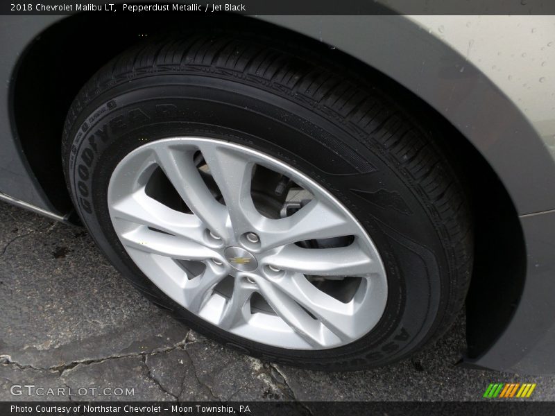 Pepperdust Metallic / Jet Black 2018 Chevrolet Malibu LT