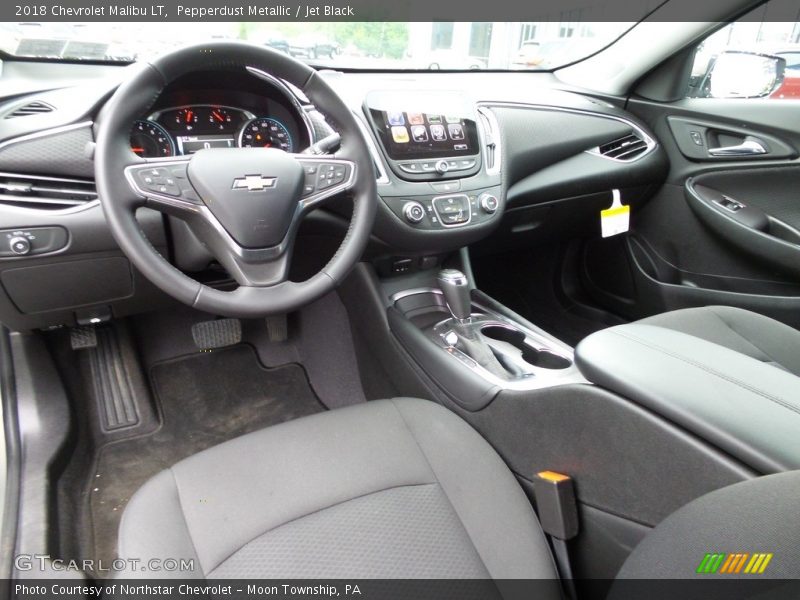 Pepperdust Metallic / Jet Black 2018 Chevrolet Malibu LT