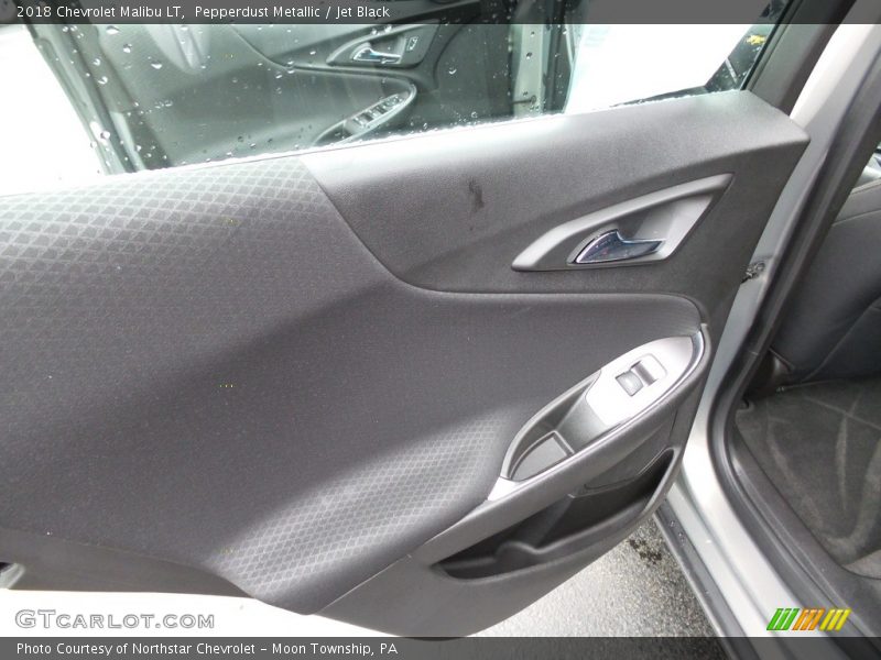 Pepperdust Metallic / Jet Black 2018 Chevrolet Malibu LT