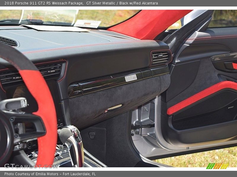 Dashboard of 2018 911 GT2 RS Weissach Package