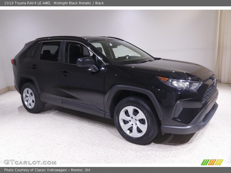 Midnight Black Metallic / Black 2019 Toyota RAV4 LE AWD