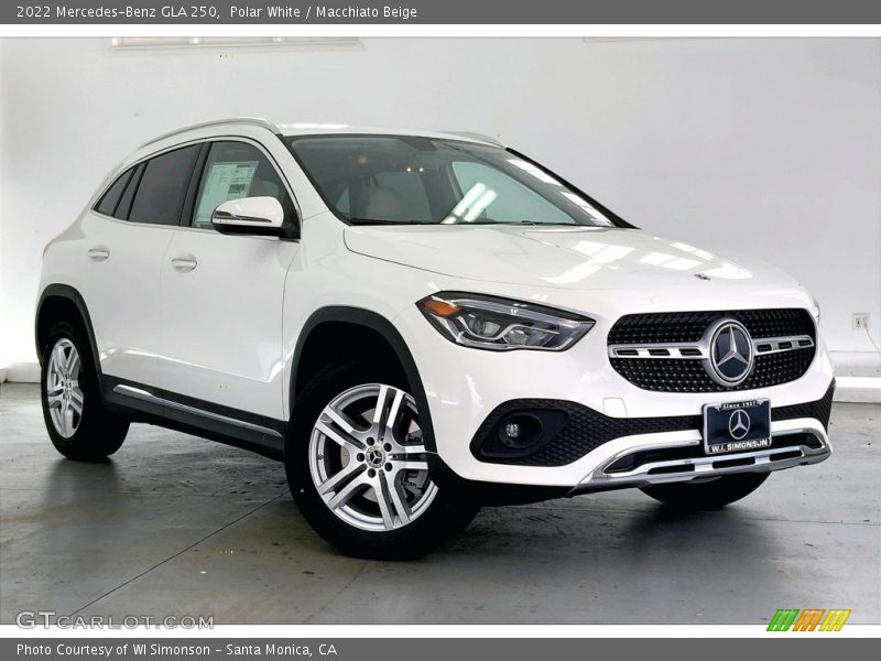 Polar White / Macchiato Beige 2022 Mercedes-Benz GLA 250