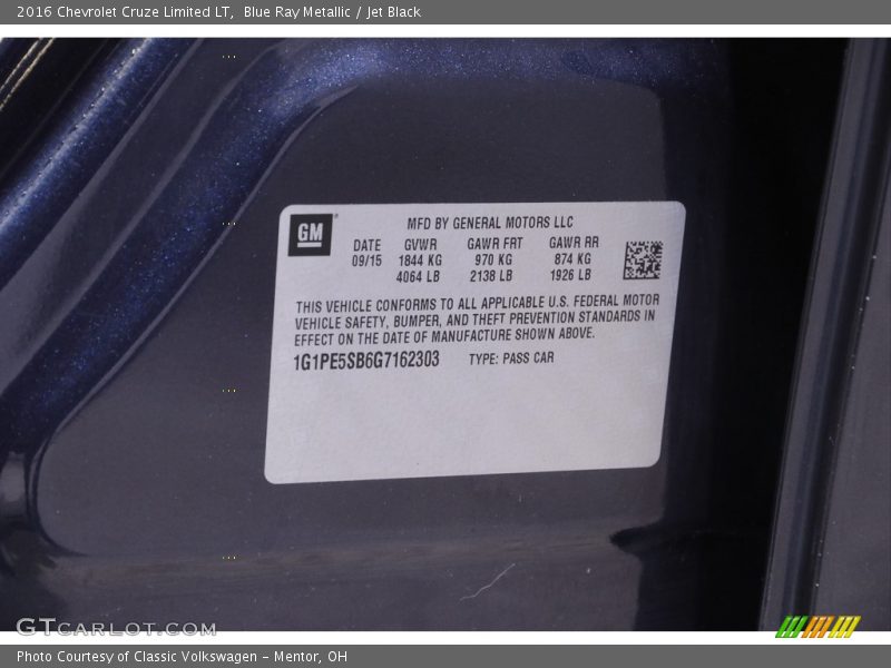Blue Ray Metallic / Jet Black 2016 Chevrolet Cruze Limited LT