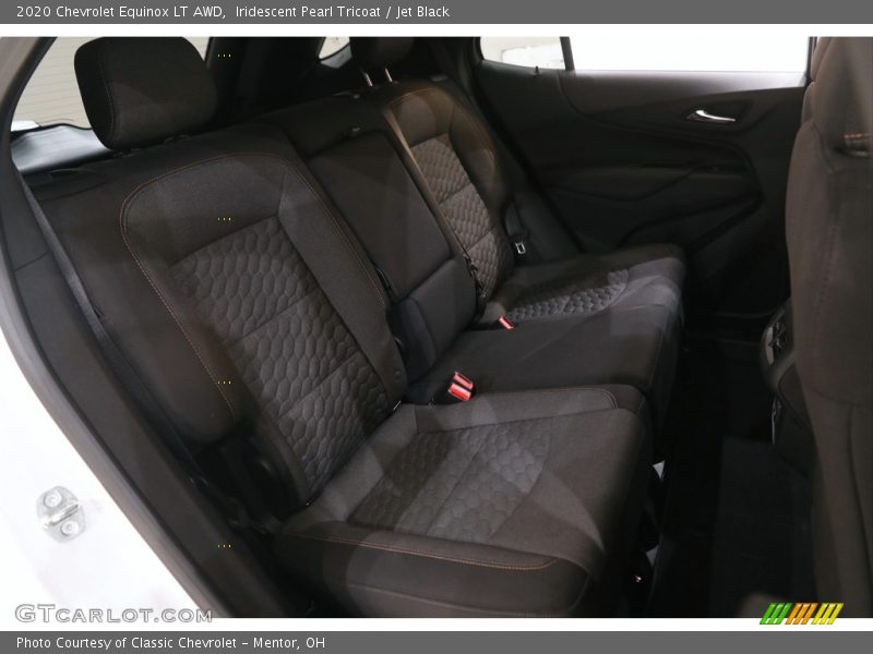 Iridescent Pearl Tricoat / Jet Black 2020 Chevrolet Equinox LT AWD
