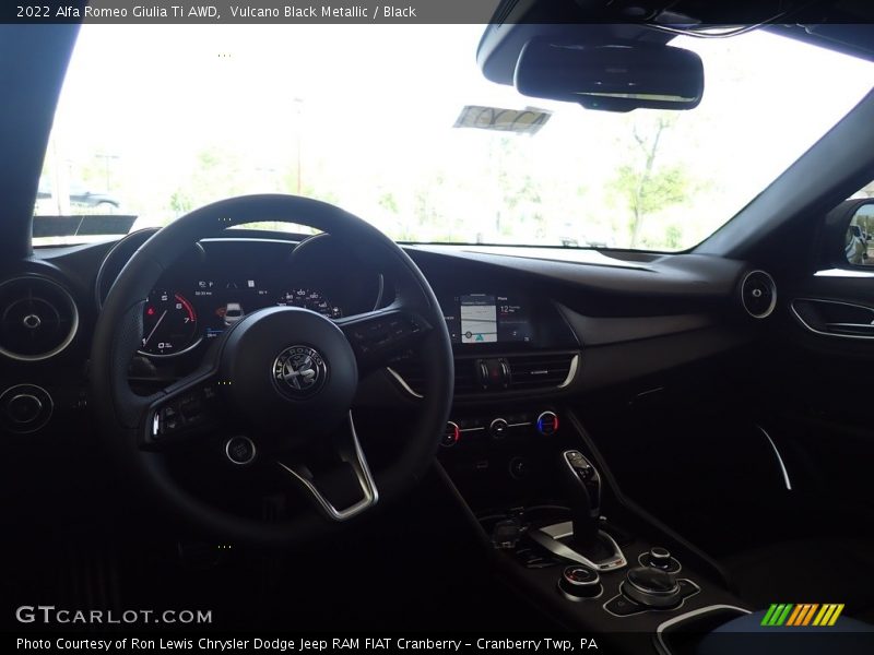 Vulcano Black Metallic / Black 2022 Alfa Romeo Giulia Ti AWD