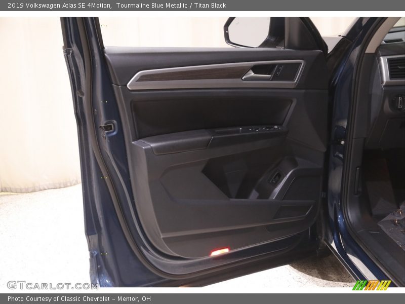 Tourmaline Blue Metallic / Titan Black 2019 Volkswagen Atlas SE 4Motion