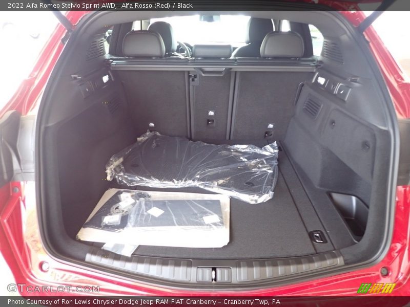  2022 Stelvio Sprint AWD Trunk