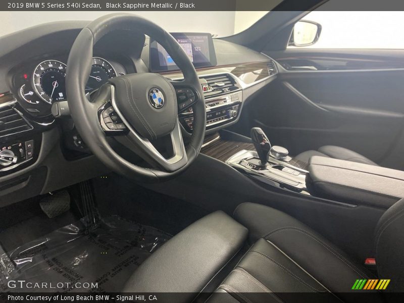 Black Sapphire Metallic / Black 2019 BMW 5 Series 540i Sedan