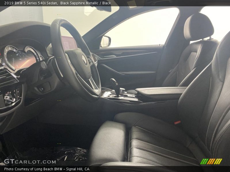 Black Sapphire Metallic / Black 2019 BMW 5 Series 540i Sedan