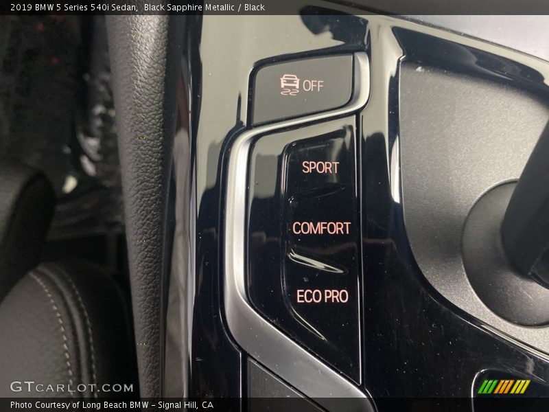 Black Sapphire Metallic / Black 2019 BMW 5 Series 540i Sedan