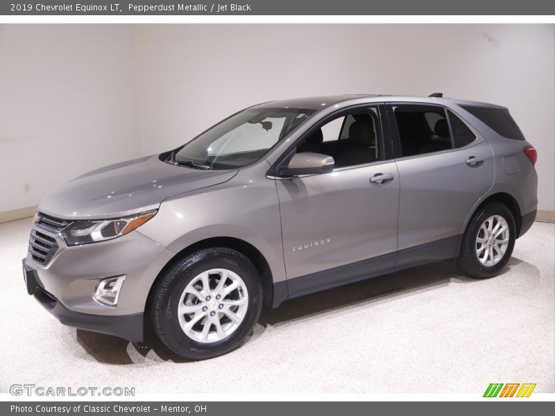 Pepperdust Metallic / Jet Black 2019 Chevrolet Equinox LT