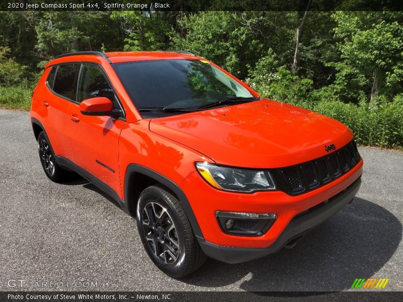 Front 3/4 View of 2020 Compass Sport 4x4