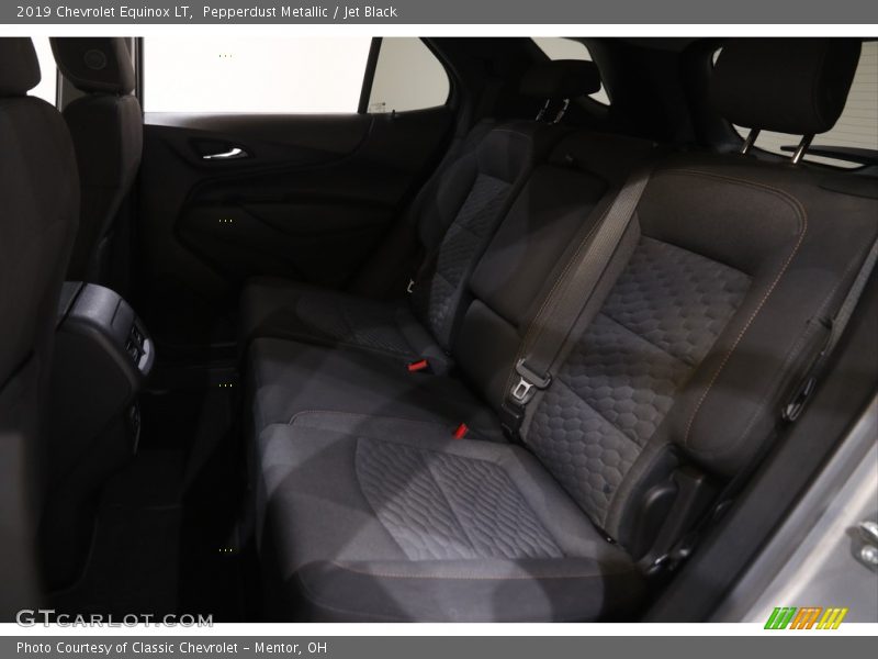 Pepperdust Metallic / Jet Black 2019 Chevrolet Equinox LT