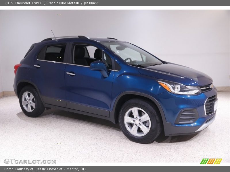 Pacific Blue Metallic / Jet Black 2019 Chevrolet Trax LT