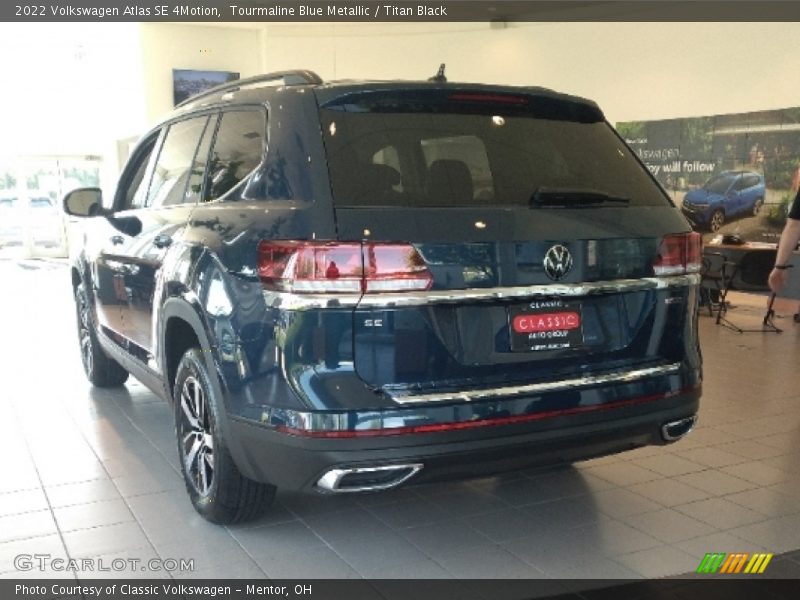 Tourmaline Blue Metallic / Titan Black 2022 Volkswagen Atlas SE 4Motion