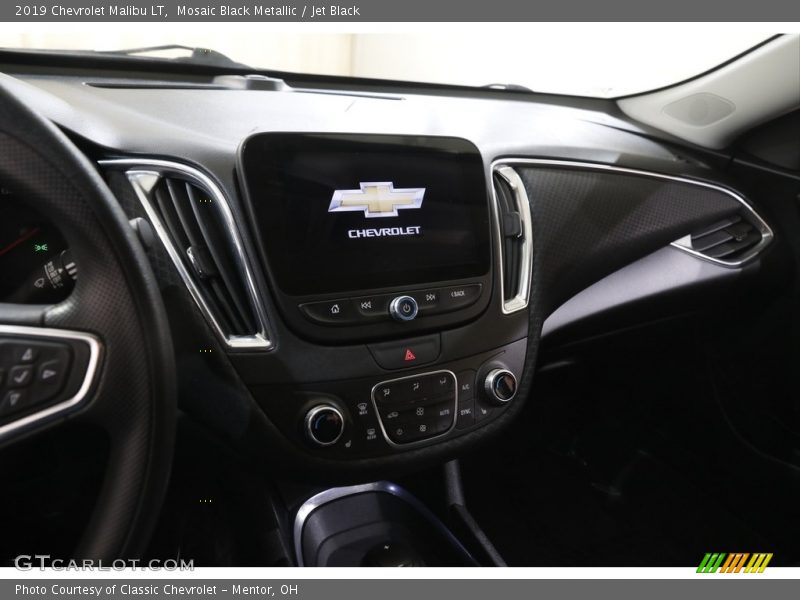 Mosaic Black Metallic / Jet Black 2019 Chevrolet Malibu LT