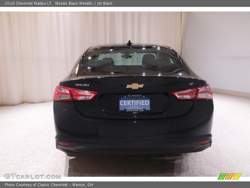 Mosaic Black Metallic / Jet Black 2019 Chevrolet Malibu LT