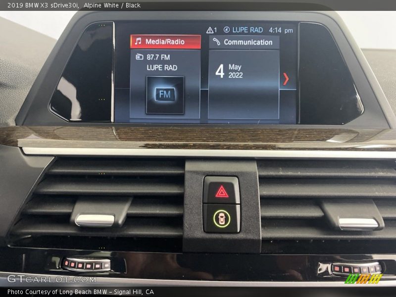 Alpine White / Black 2019 BMW X3 sDrive30i