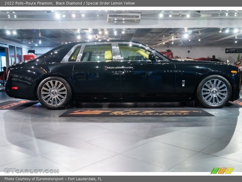 Black Diamond / Special Order Lemon Yellow 2022 Rolls-Royce Phantom