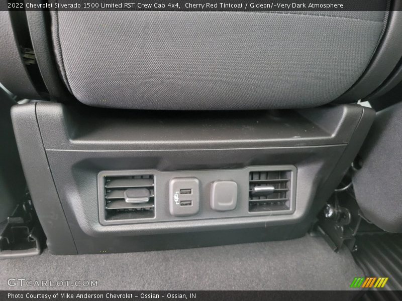 Cherry Red Tintcoat / Gideon/­Very Dark Atmosphere 2022 Chevrolet Silverado 1500 Limited RST Crew Cab 4x4