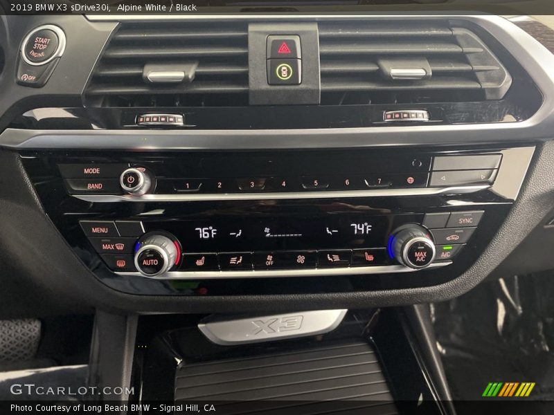 Alpine White / Black 2019 BMW X3 sDrive30i