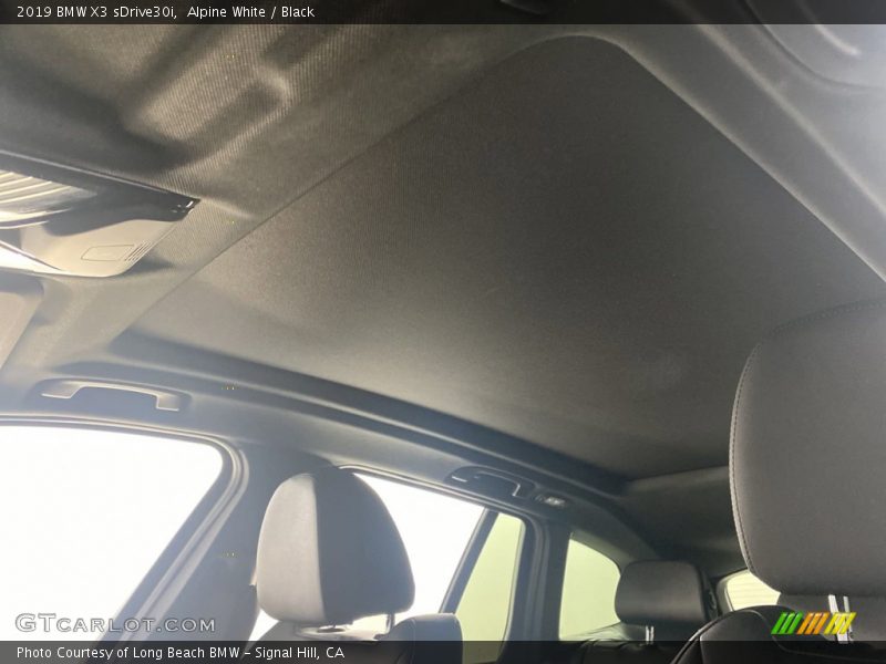 Alpine White / Black 2019 BMW X3 sDrive30i