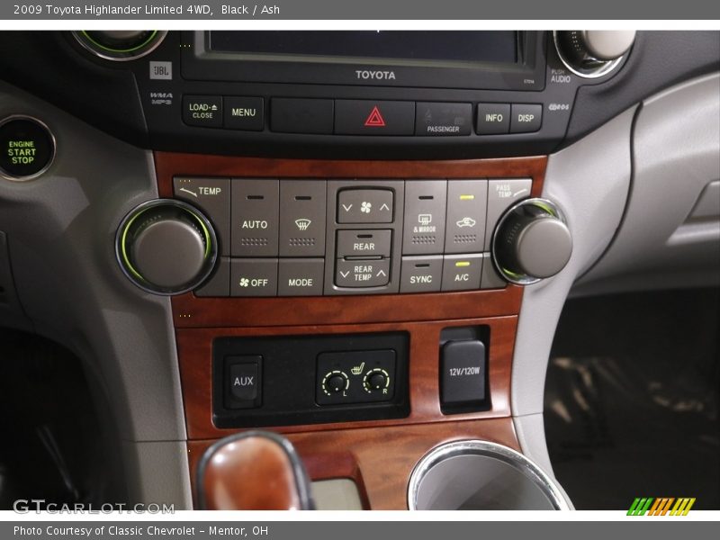Black / Ash 2009 Toyota Highlander Limited 4WD