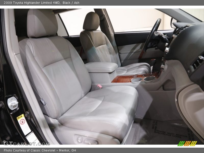 Black / Ash 2009 Toyota Highlander Limited 4WD