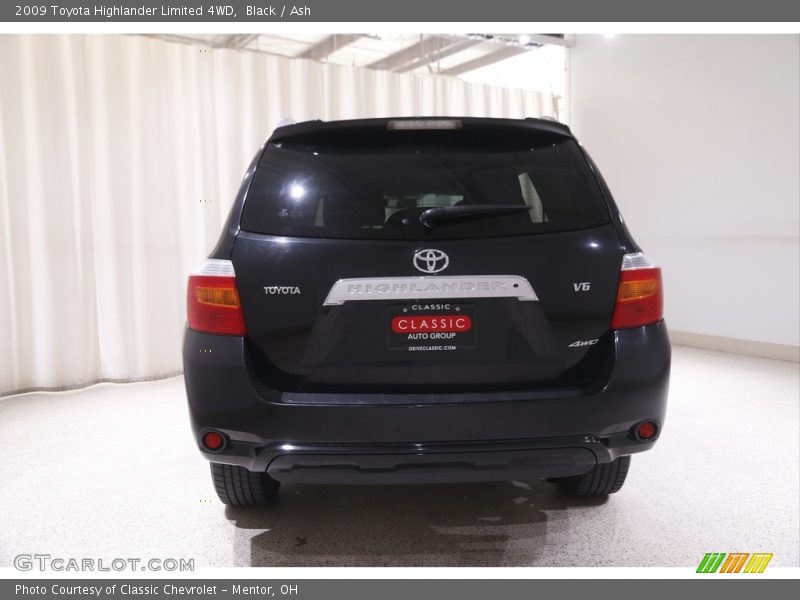 Black / Ash 2009 Toyota Highlander Limited 4WD
