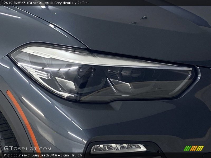 Arctic Grey Metallic / Coffee 2019 BMW X5 xDrive40i